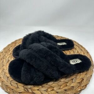 New UGG Womens Scuffita Genuine Shearling Slide Slipper Black Size 8